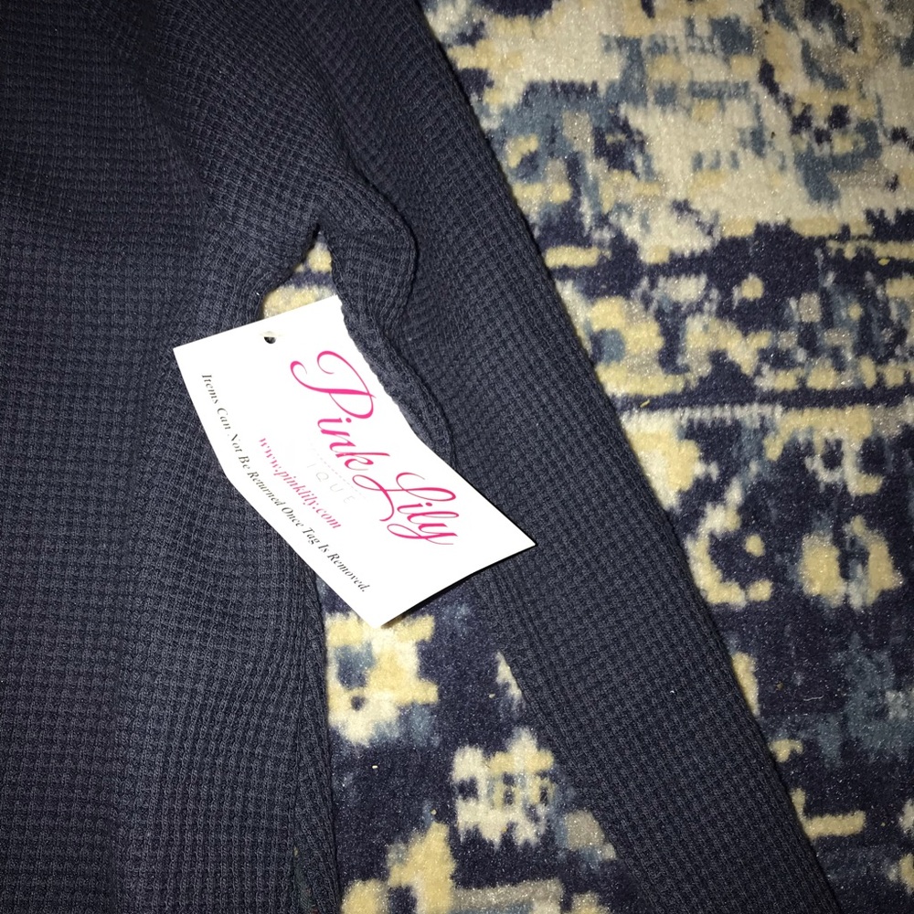 Boutique waffle top - Picture 3 of 3